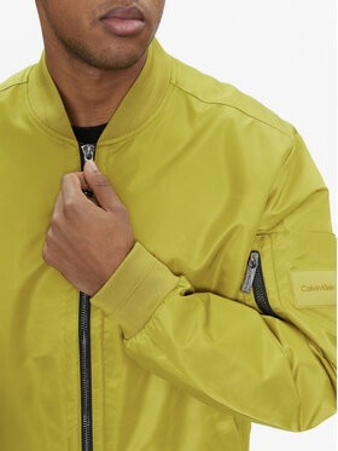 Calvin Klein Kurtka bomber Hero K10K109907 Zielony Relaxed Fit