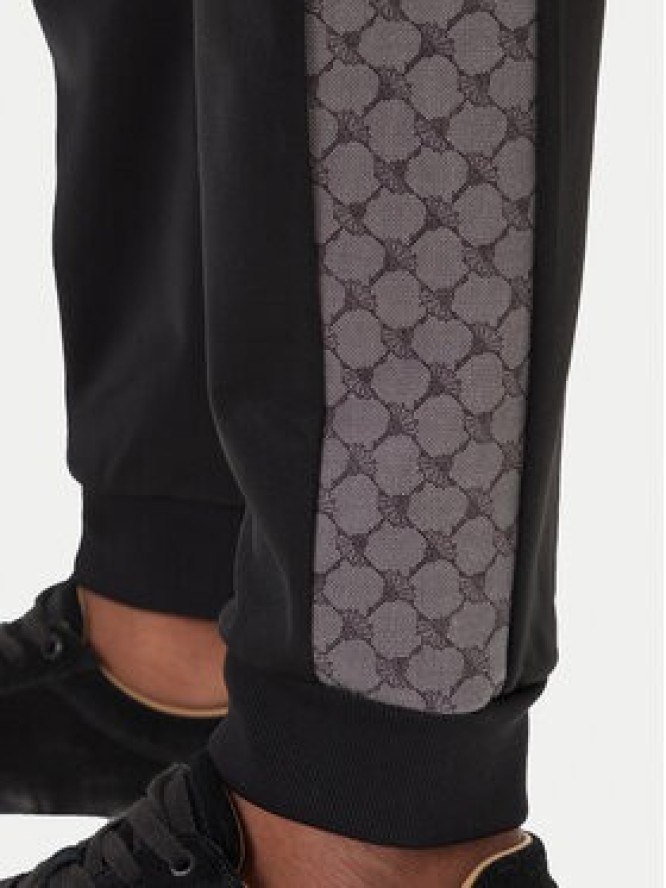 JOOP! Spodnie dresowe 17 JJ-48Ionnito 30049571 Czarny Regular Fit