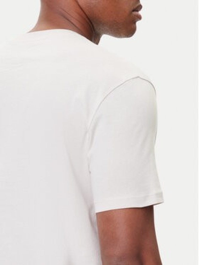 Armani Exchange T-Shirt XM001413 AF16432 M1164 Écru Regular Fit