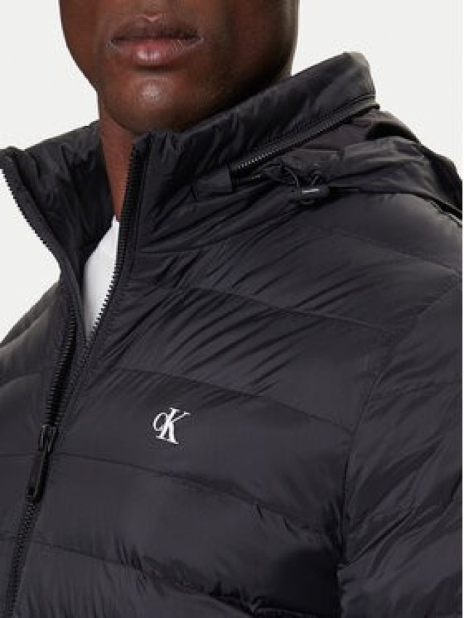 Calvin Klein Jeans Kurtka zimowa LV04RC511G Czarny Regular Fit