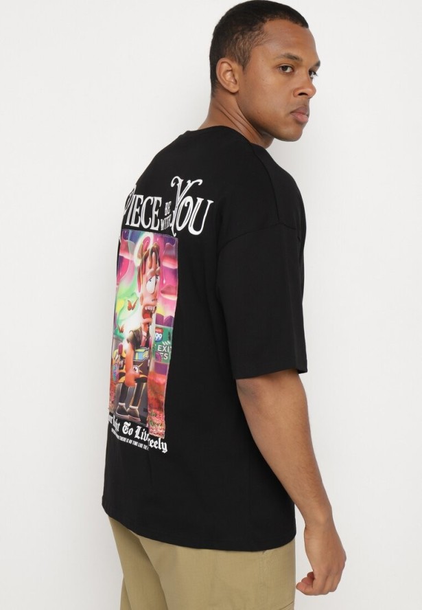 Czarna Koszulka z Bawełny Ozdobiona Naszywkami Ranessa