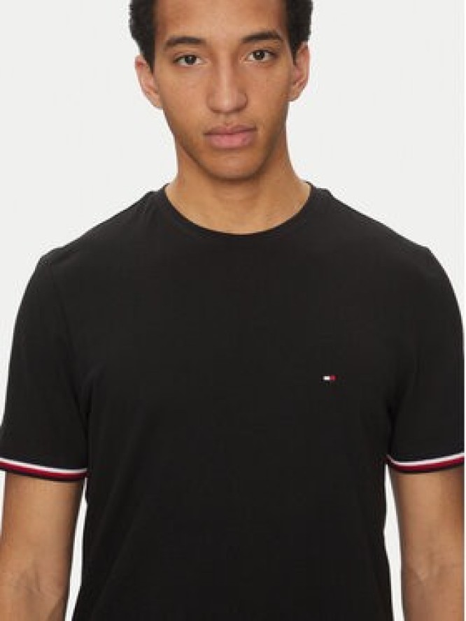 Tommy Hilfiger T-Shirt Global Stripe MW0MW38630 Czarny Regular Fit