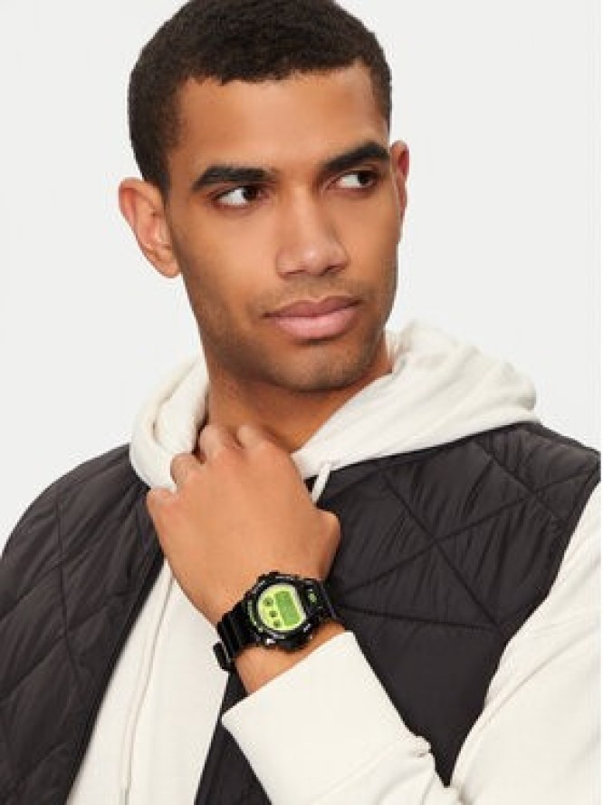 G-Shock Zegarek DW-6900RCS-1ER Czarny