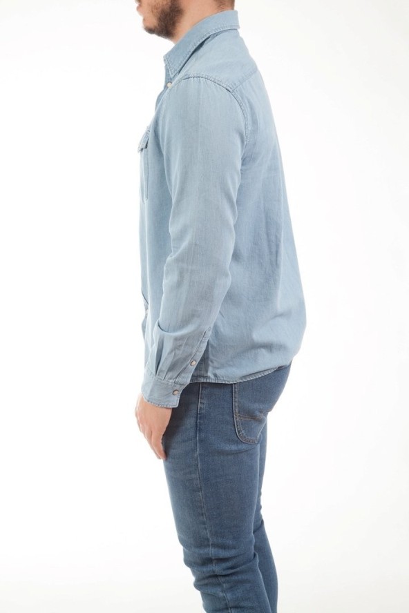 WRANGLER LS DENIM SHIRT MĘSKA KOSZULA JEANSOWA LOGO LIGHT INDIGO W5M7C3X4E 112130235