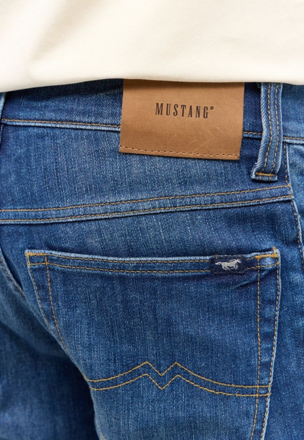 Męskie Spodnie Jeansowe MUSTANG Tramper Straight Denim Blue 1015516 5000 882