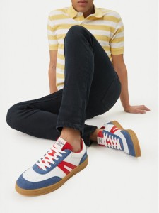 Guess Jeans Sneakersy CWBEO-BENJAMIN-01 WE Biały
