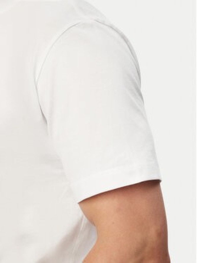 Guess T-Shirt M6GI15 K3008 Biały Regular Fit