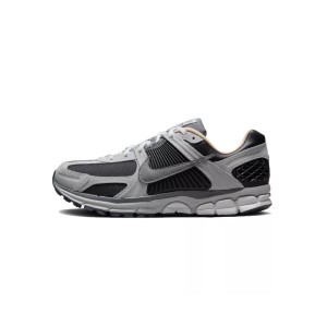Buty Nike Zoom Vomero 5 Szary Ciemny