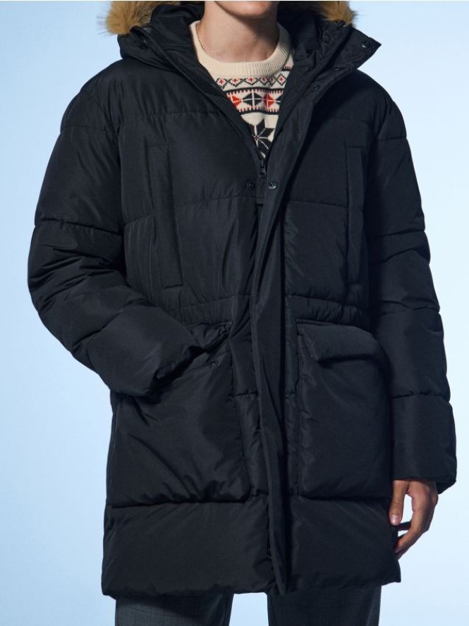 Pikowana kurtka puffer z kapturem - czarny