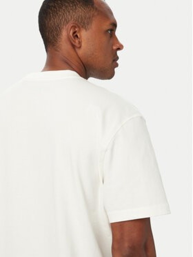 Guess T-Shirt 183251 Biały Classic Fit