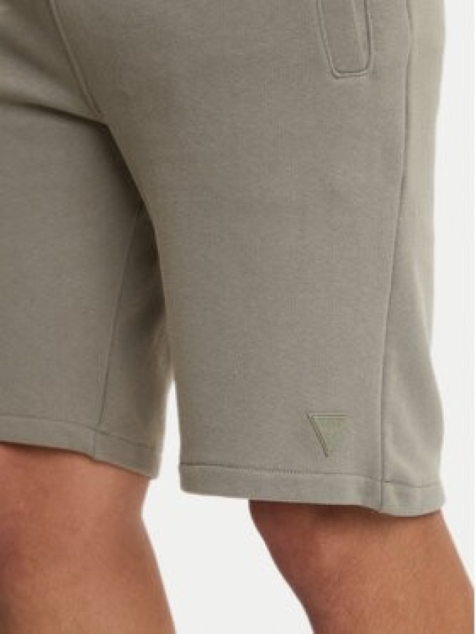 Guess Szorty sportowe Z2YD04 KAIJ1 Zielony Regular Fit