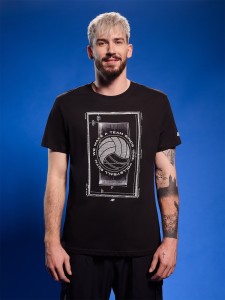 4F T-shirt regular z nadrukiem siatkarskim męski - czarny XL