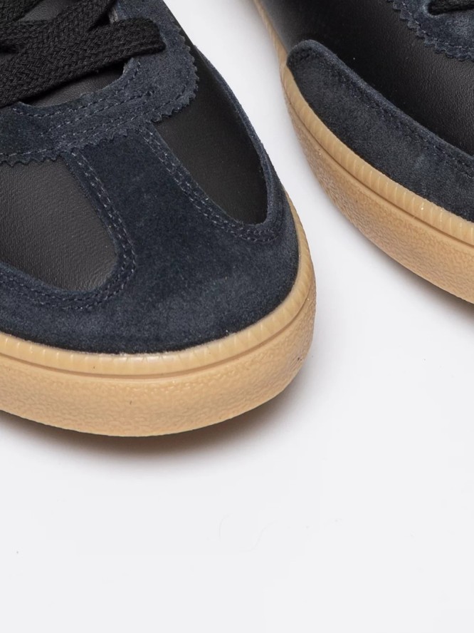 Sneakersy męskie czarne RR174033 906