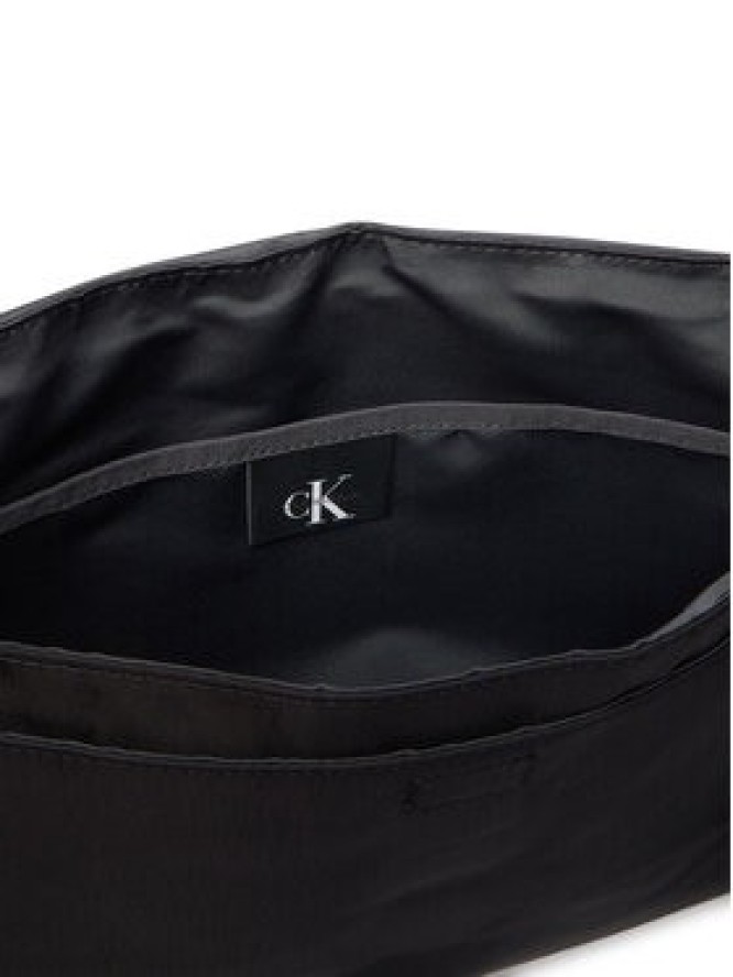 Calvin Klein Saszetka Bold Laptop Sleeve W/ Strap (Nyl LV04D1222G Czarny