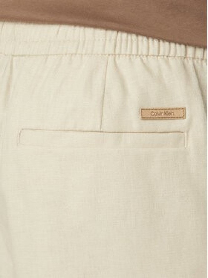 Calvin Klein Szorty materiałowe LV04LF620G Beżowy jasny Straight Fit