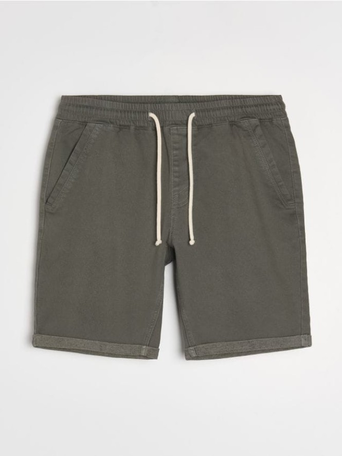 Szorty jeansowe jogger - zielony