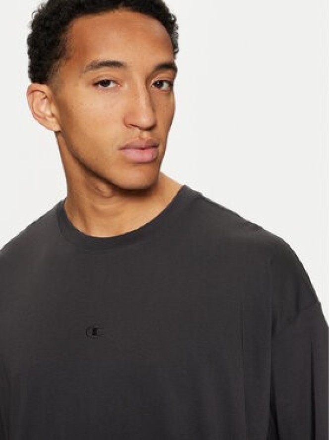 Champion T-Shirt 220279 Czarny Relaxed Fit