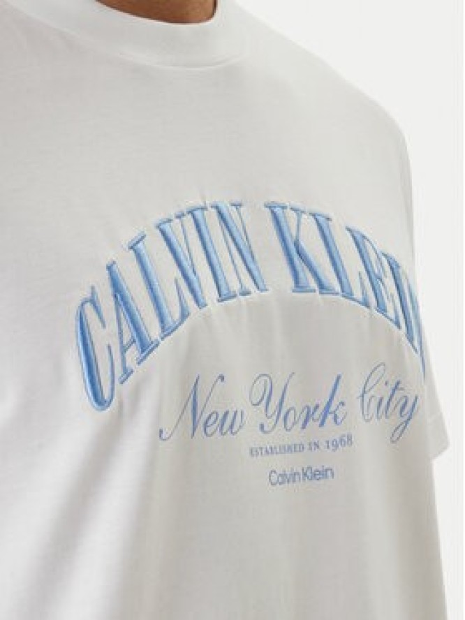 Calvin Klein Jeans T-Shirt LV04RF820G Biały Regular Fit
