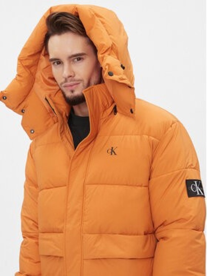 Calvin Klein Jeans Kurtka zimowa J30J323709 Pomarańczowy Relaxed Fit
