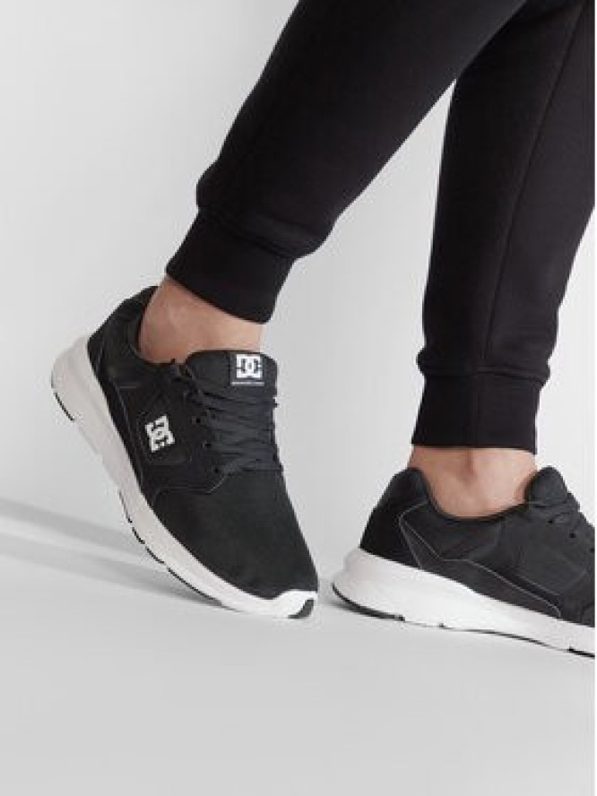 DC Shoes Sneakersy Skyline ADYS400066 Czarny
