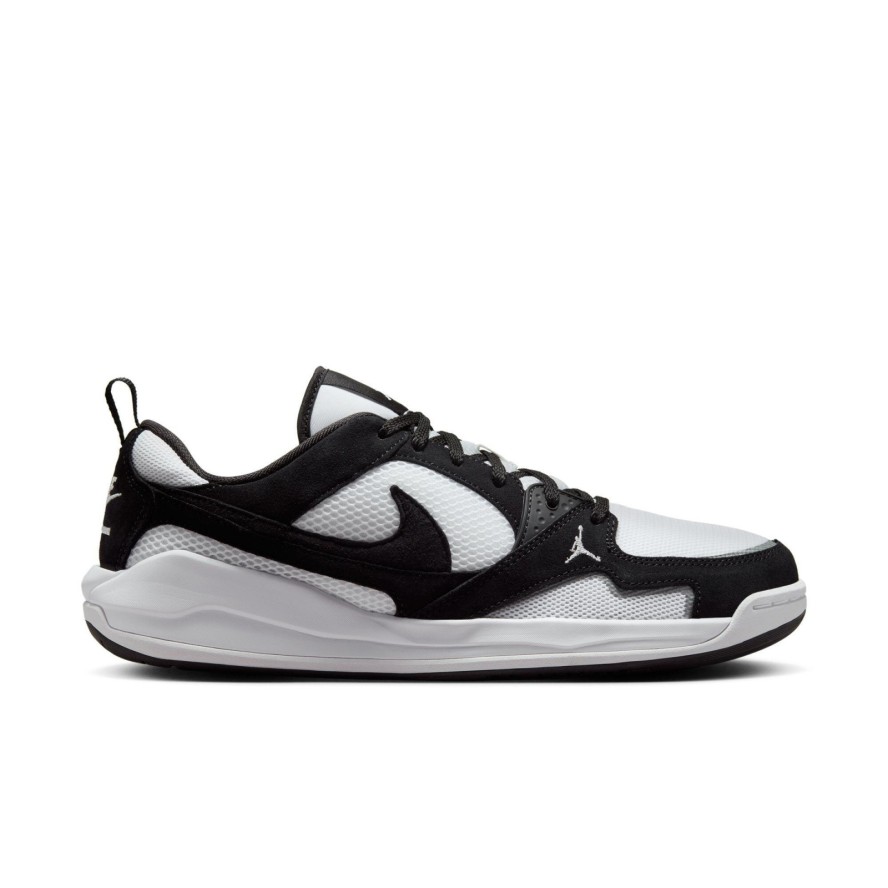 Buty Jordan CMFT Era - Nike - czarne/białe