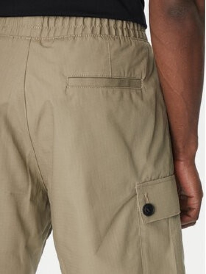 HUGO Szorty materiałowe Garlio 50510594 Brązowy Regular Fit