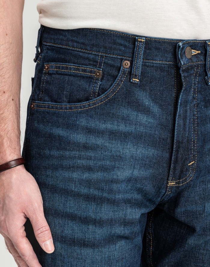 Męskie Spodnie Jeansowe Wrangler Relaxed Fit Blackened Indigo 112352957