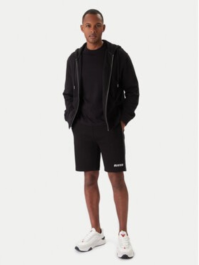 Guess Szorty materiałowe Mickey Z4RD04 KB3P2 Czarny Regular Fit
