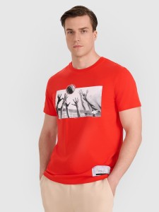 4F T-shirt regular z nadrukiem siatkarskim męski - czerwony M