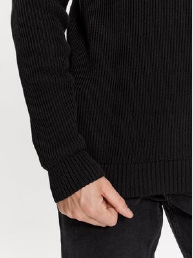 Calvin Klein Jeans Golf Blown Up J30J324507 Czarny Regular Fit