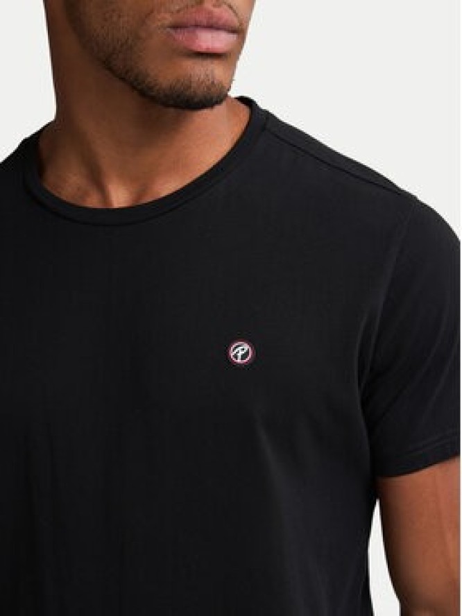 Petrol Industries T-Shirt M-ROS-TSR002 Czarny Regular Fit