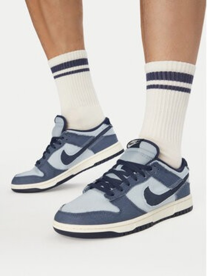 Nike Sneakersy Dunk Low Retro SE HF3141 400 Niebieski