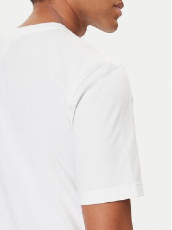 adidas T-Shirt Graphic JX3089 Biały Regular Fit