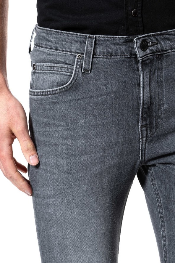 JEANSY MĘSKIE LEE RIDER BLACK WHOLE L701RGQT 112117693