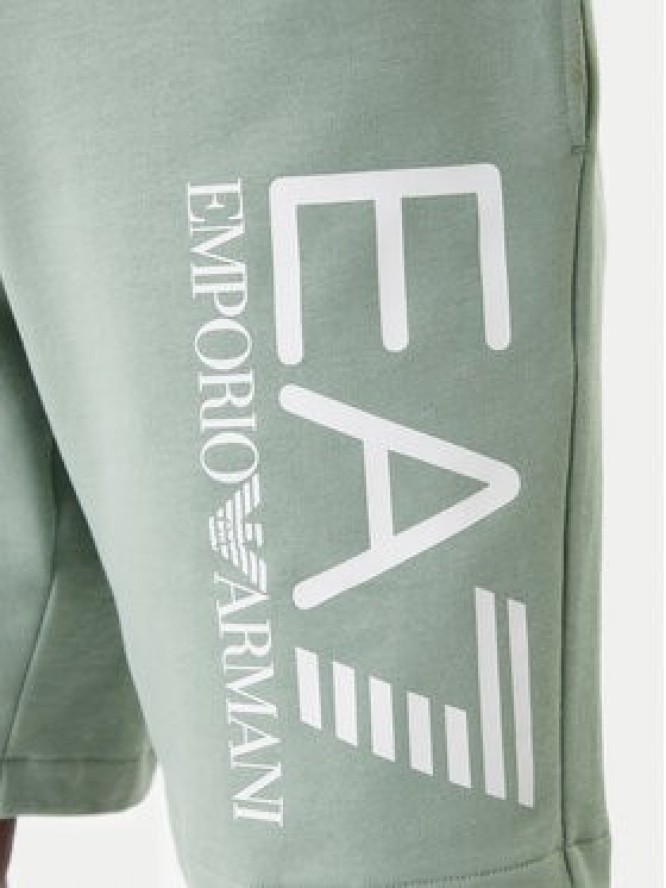 EA7 Emporio Armani Szorty sportowe 7M001414 AF22266 U7243 Zielony Regular Fit