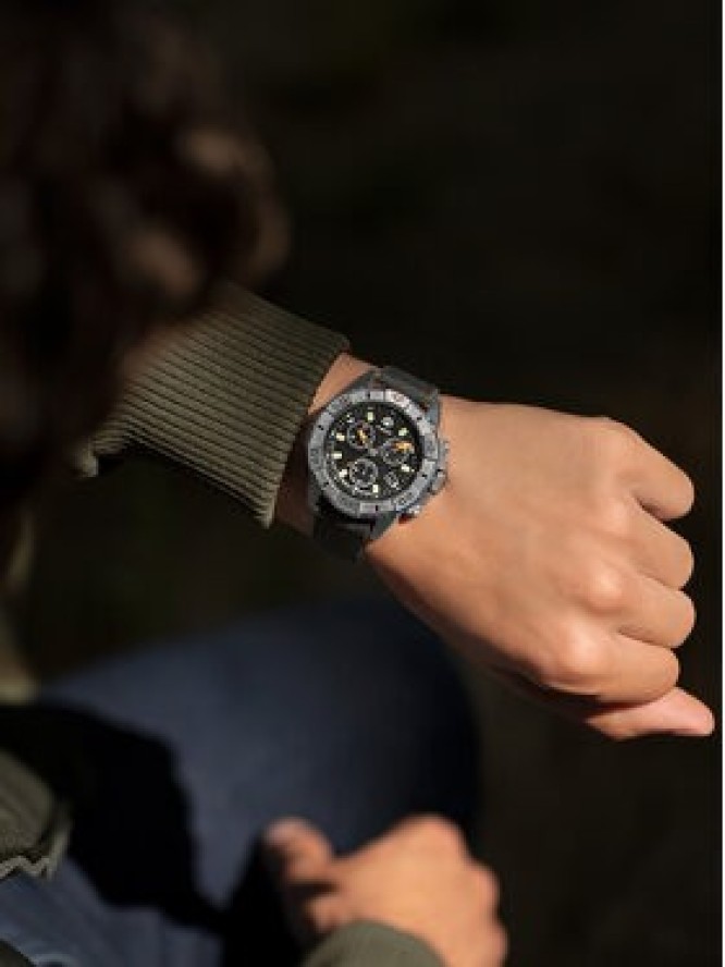 Timex Zegarek Expedition Ridge Chronograph TW2W16100 Czarny