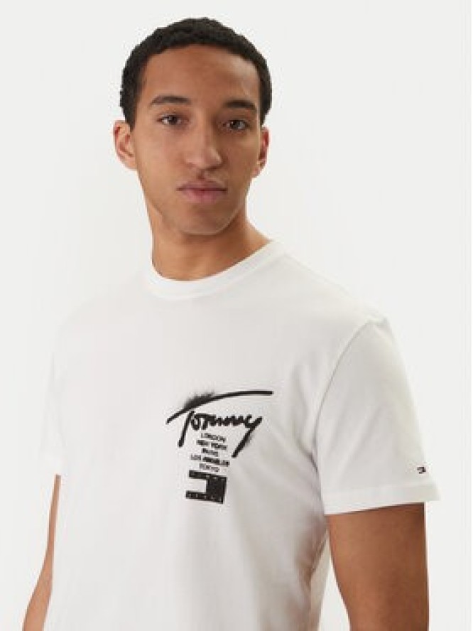 Tommy Jeans T-Shirt DM0DM22553 Biały Regular Fit