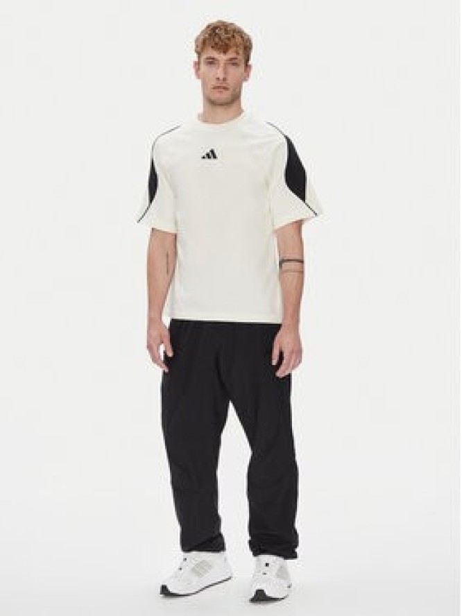 adidas T-Shirt Stadium JX5640 Biały Regular Fit