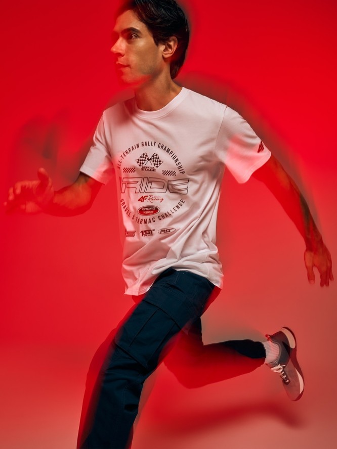 4F T-shirt regular z nadrukiem męski - biały M