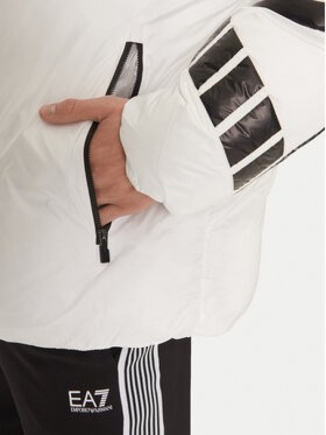 EA7 Emporio Armani Kurtka zimowa 6DPB19 PNGAZ 1100 Biały Regular Fit