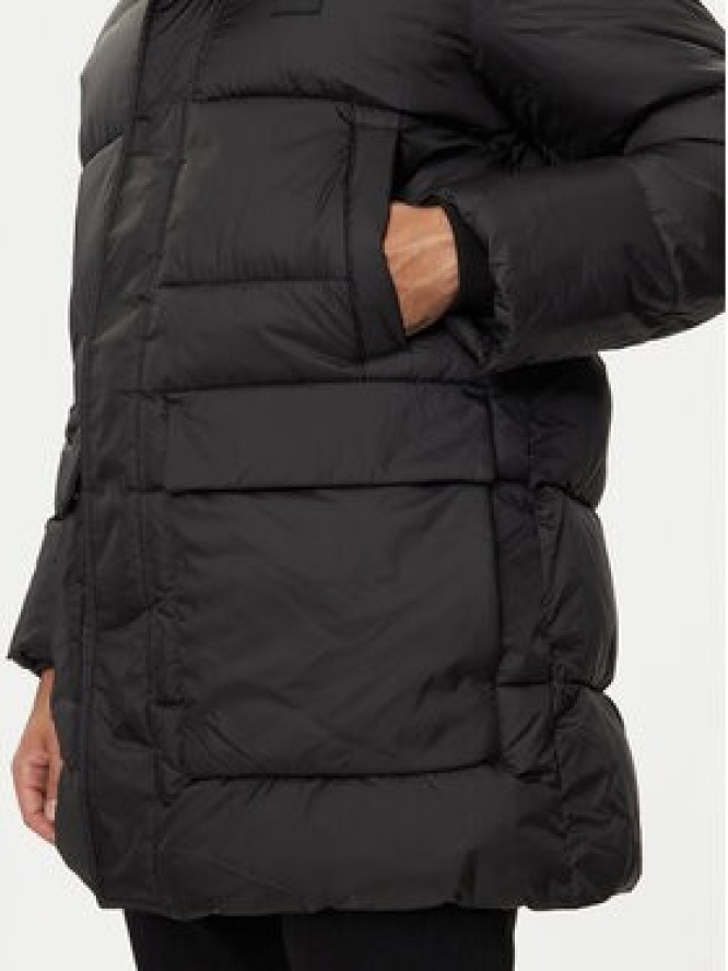 Calvin Klein Kurtka zimowa K10K113465 Czarny Regular Fit