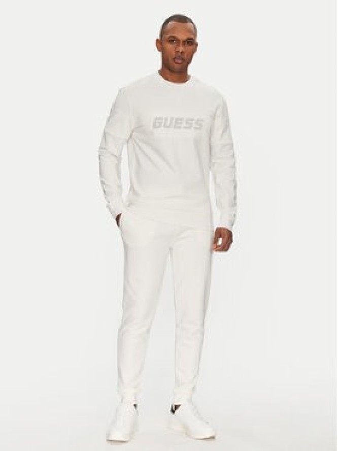 Guess Spodnie dresowe Z2YB22 KAIJ1 Biały Regular Fit