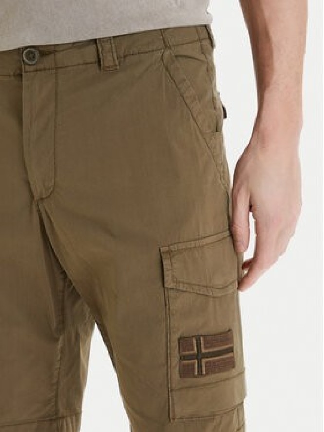 Napapijri Szorty materiałowe N-Horton NP0A4HOS Khaki Regular Fit