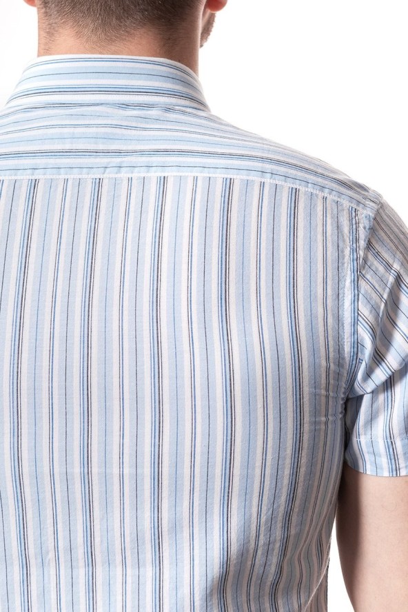 KOSZULA MĘSKA KRÓTKI RĘKAW WRANGLER SS 1PKT BUTTON-DOWN SAPPHIRE BLUE W5944NQBT 112129756