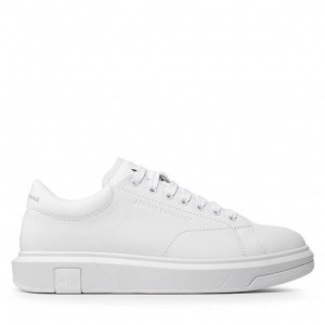Buty ARMANI EXCHANGE XUX123 XV534 Biały