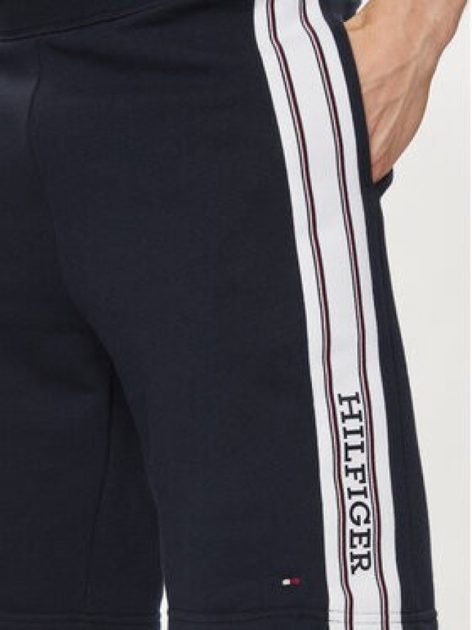 Tommy Hilfiger Szorty sportowe UM0UM03200 Granatowy Regular Fit