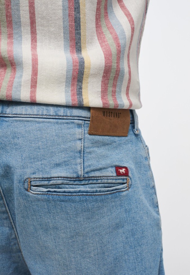 Męskie Spodnie Jeansowe MUSTANG Toledo Loose Denim Blue 1013696 5000 683