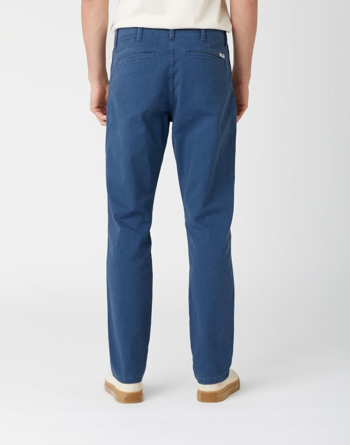 WRANGLER CASEY CHINO MĘSKIE SPODNIE MATERIAŁOWE DARK DENIM W1C050XTG 112141230