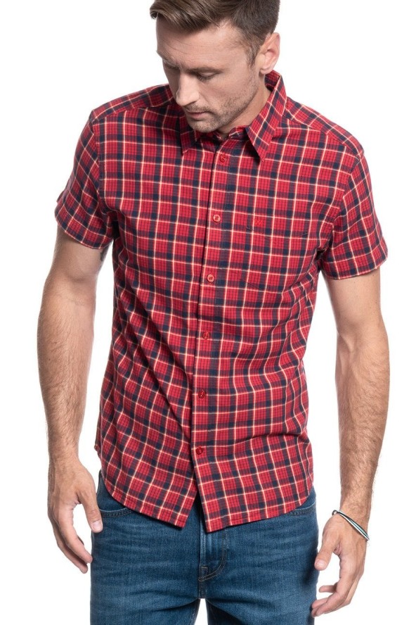 MĘSKA KOSZULA MATERIAŁOWA WRANGLER SS 1 PKT SHIRT FORMULA RED W5J11OXWO 112130161