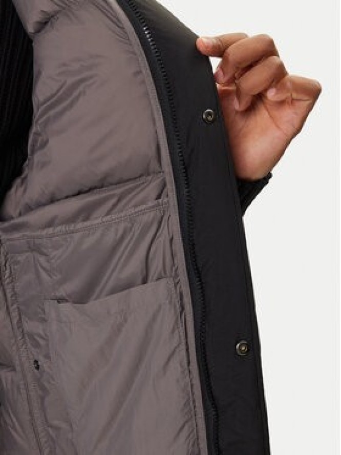 Armani Exchange Kamizelka XM001100 AF16340 UC001 Czarny Regular Fit